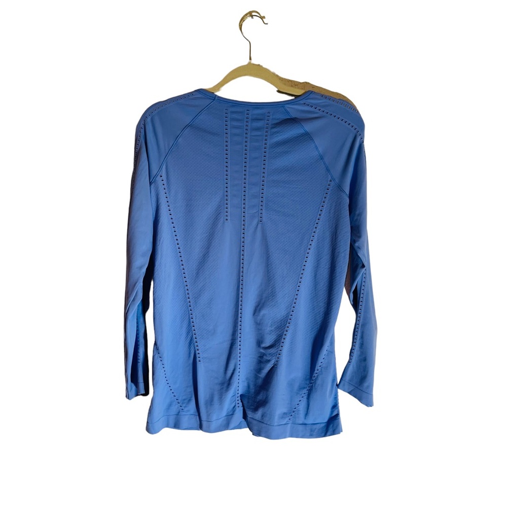 Athleta Periwinkle Foothill Long Sleeve Athletic Lightweight Activewear Shirt - Picture 3 of 6